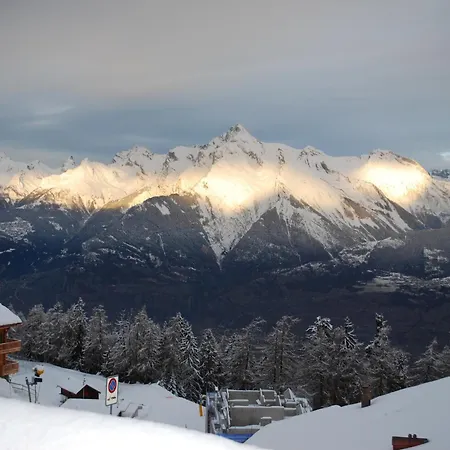 With Panoramic Views Veysonnaz