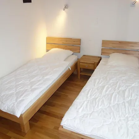 Near Slope 아파트 베이소나츠