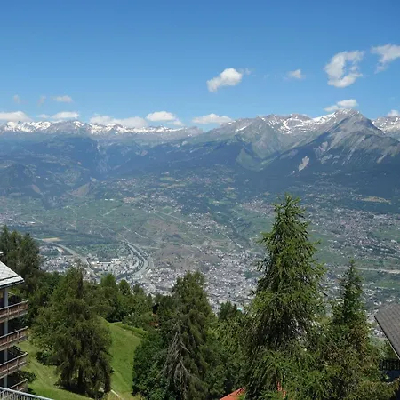 Near Slope Veysonnaz